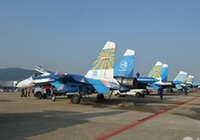 Авиасалон 2012: Авиационная группа высшего пилотажа «Русские витязи» в Чжухае4