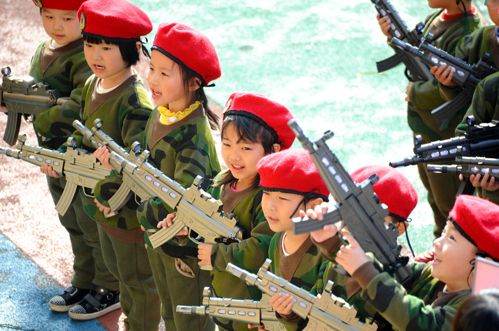 Китай: В детсаду прошло спортивное соревнование на тему «Защита островов Дяоюйдао»1