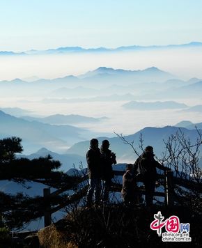 Фото: Ранняя зима на горах Хуаншань