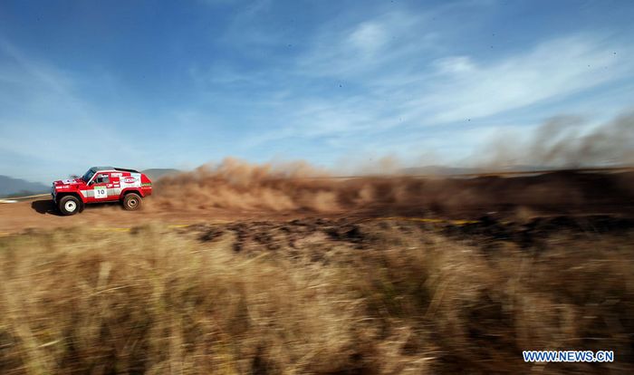 Второй день автогонки China Off-road Championship на этапе Хуэйли