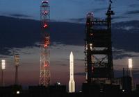 Ракета-носитель 'Протон-М' с американским спутником 'Экостар-16' стартовала с космодрома Байконур