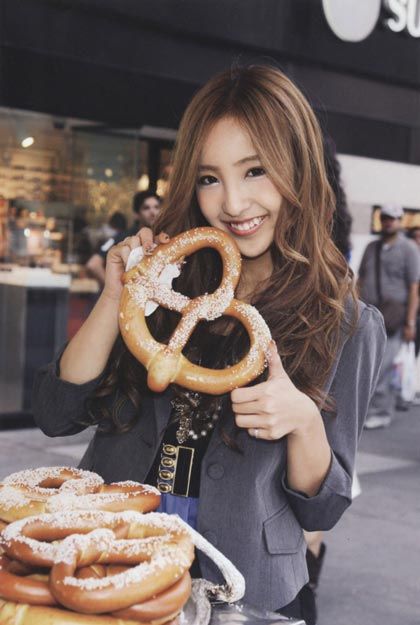 Японские женщины увлекаются косметикой, содержающей ядовитое вещество