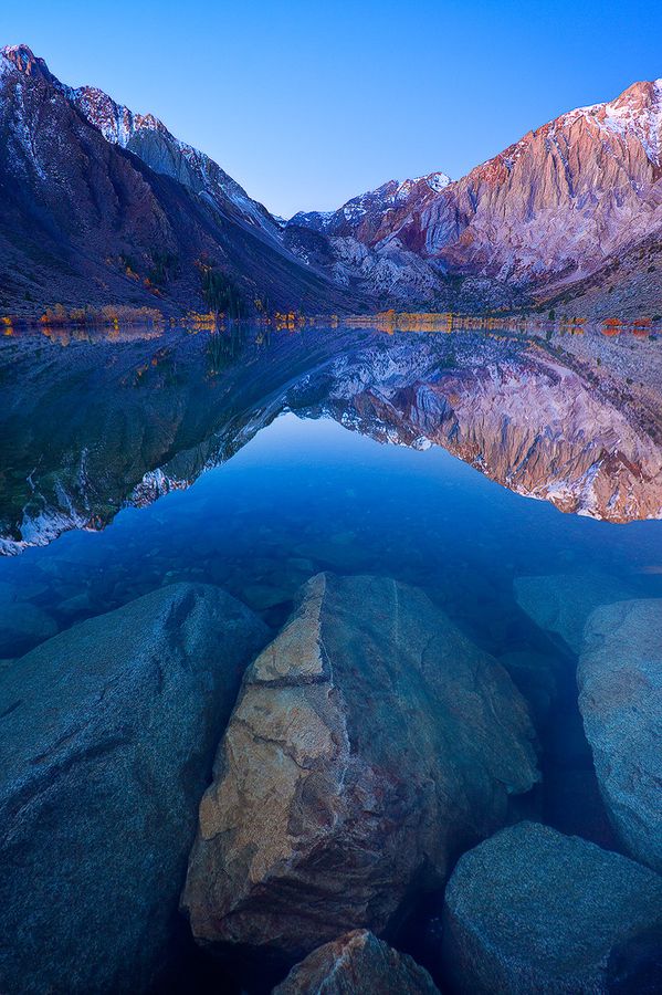 Красивые отражения в воде