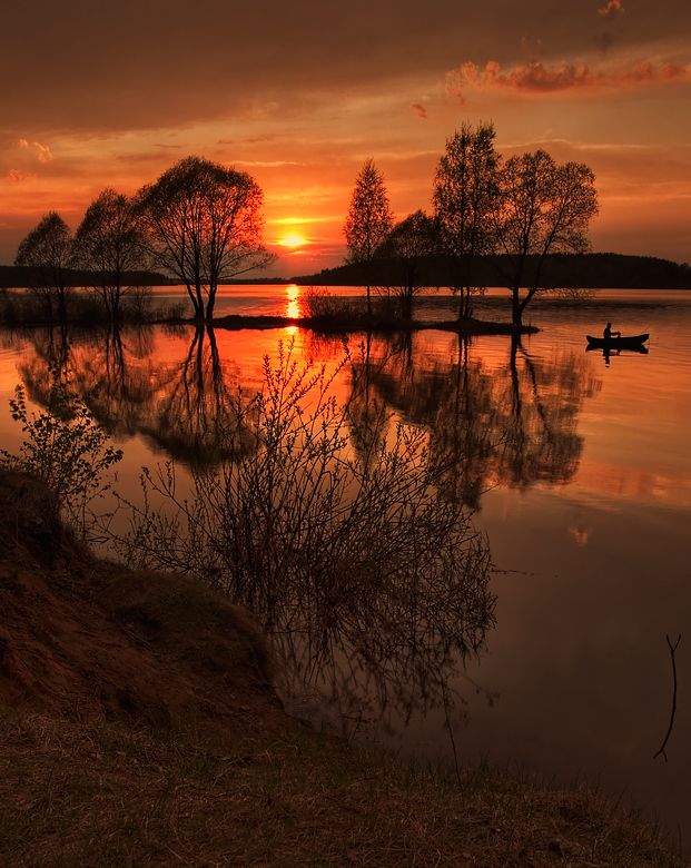 Красивые отражения в воде