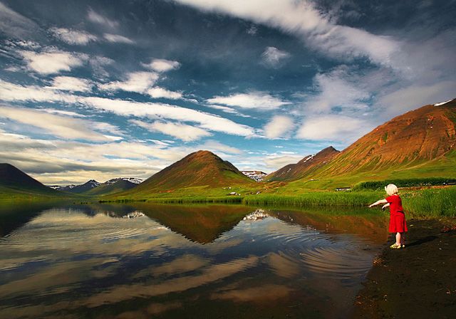 Красивые отражения в воде