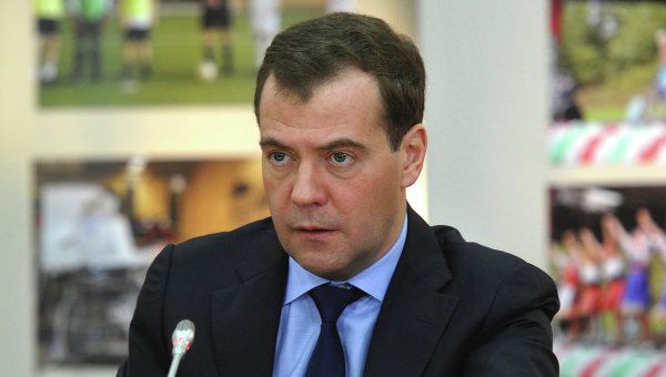 Медведев едет в Киргизию для участия в совете глав правительств ШОС