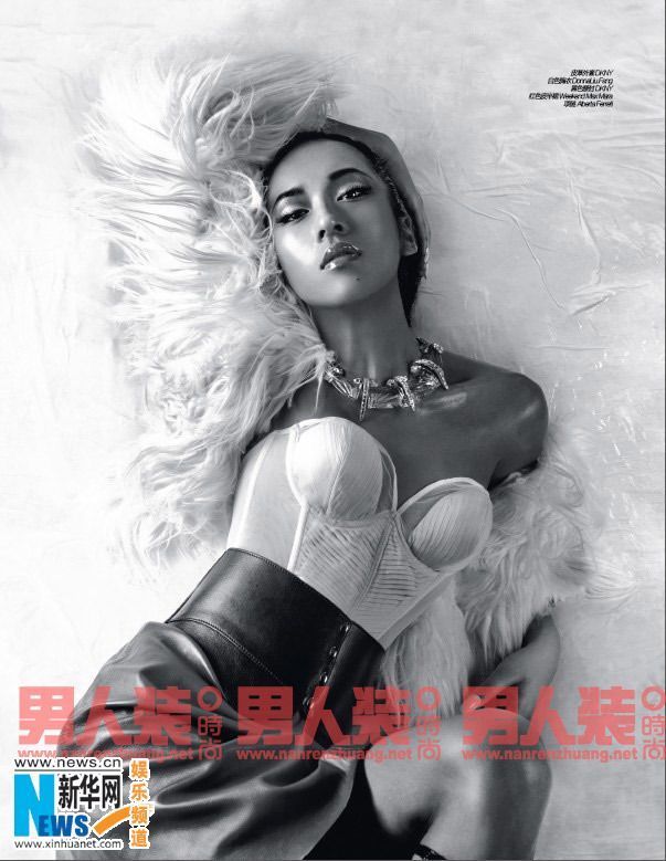 Цзикэ Цзюньи на обложке журнала «FHM»1