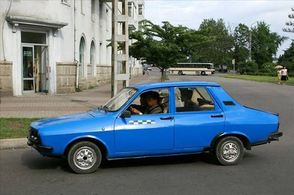 Автомобили на улицах КНДР