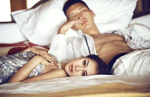 Романтические свадебные фотографии известного баскетболиста Сунь Юе с женой