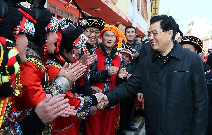 Председатель КНР Ху Цзиньтао совершил поездку в Гуйчжоу