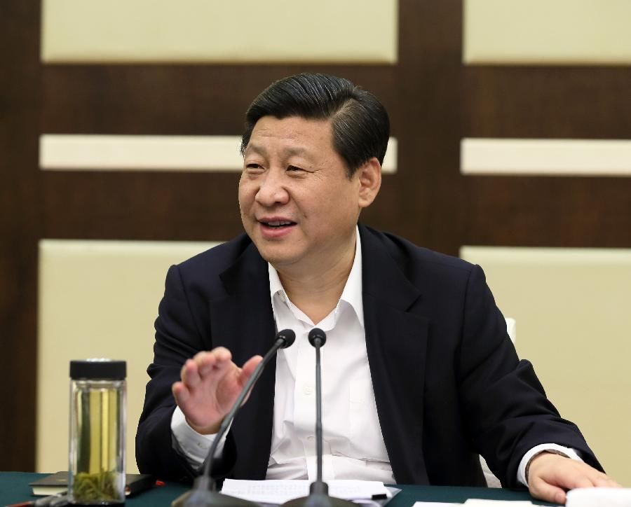 Си Цзиньпин призвал к продвижению устойчивого и здорового развития китайской экономики1