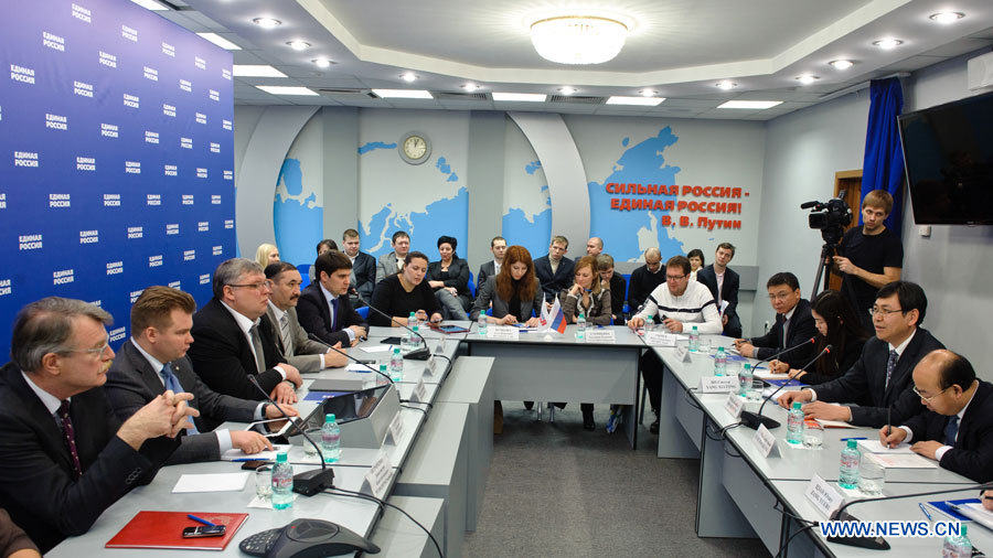 Группа экспертов КПК познакомила главные политические партии России с решениями, принятыми на 18-м съезде КПК
