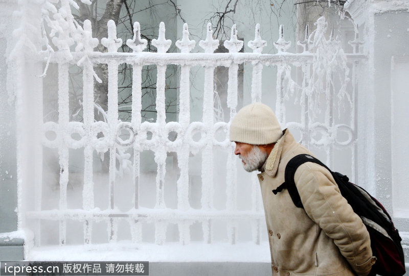 Россия замерзает: от сильных морозов за сутки погибли более 20 человек3