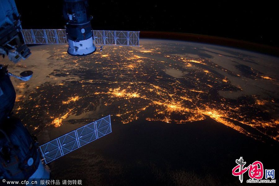 2012: Фотографии с Международной космической станции4