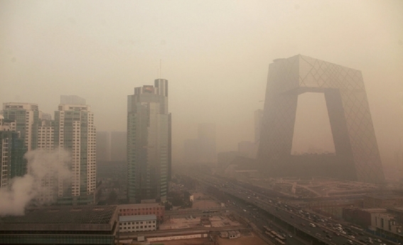 Китай: города в дымке и резкий рост цен на акции в сфере охраны окружающей среды