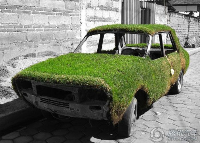 Оригинальные «травяные» машины
