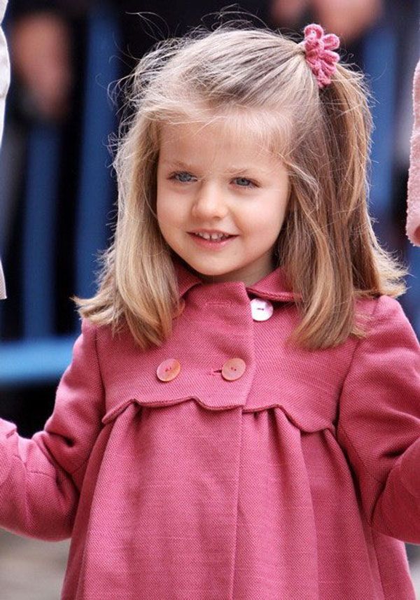 Фотографии симпатичных маленьких принцев и принцесс разных стран