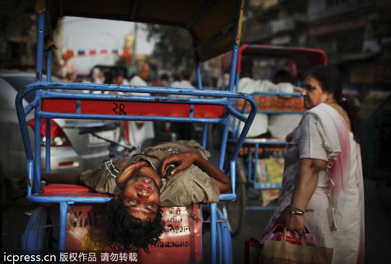 Фото: Трудная жизнь велорикш Индии