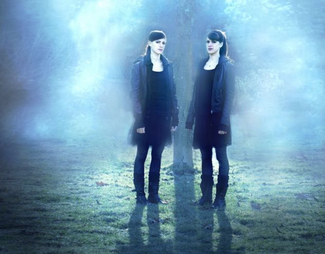 Сказочные близнецы в объективе французского фотографа