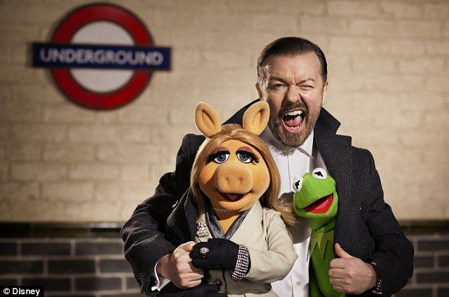 Английский комик Рики Джервейс участвует в съемках фильма «The Muppets Again»