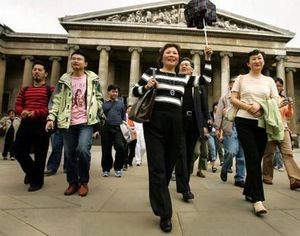 Китай вышел на третье место в мире по объему выездного туризма