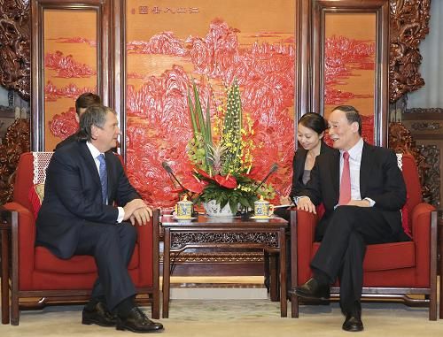 Энергетическое сотрудничество между Китаем и Россией имеет широкие перспективы -- Ван Цишань