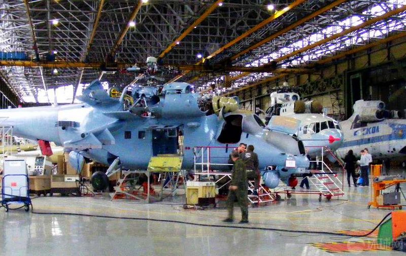 Фото: Производственные цехи вооруженных вертолетов России