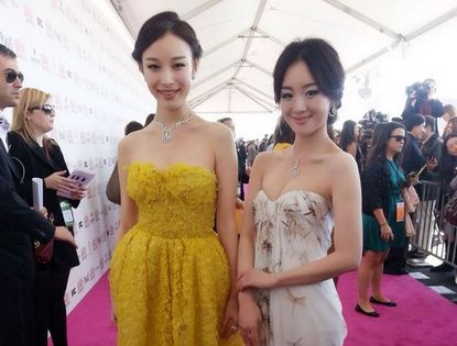 Фото: Чжан Мэн и Ни Ни на церемонии «маленький Оскар»