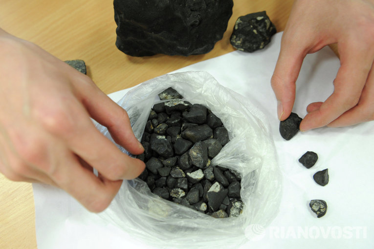 Осколки метеорита, найденные в Челябинской области 