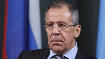 С. Лавров: Россия настаивает на прямых переговорах сирийской оппозиции с Дамаском