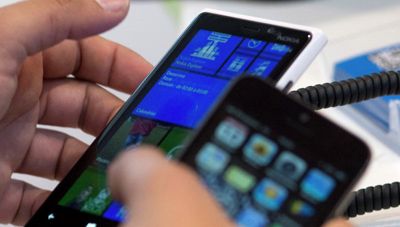 Windows Phone обогнал iPhone по продажам в России 