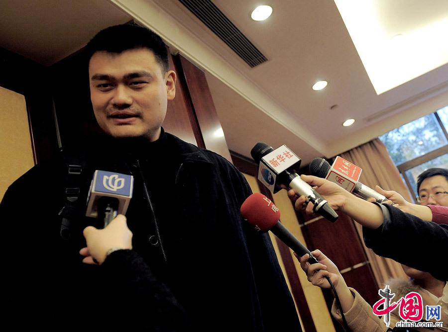 Яо Мин отправился в Пекин для участия в сессии ВК НПКСК в качестве нового члена