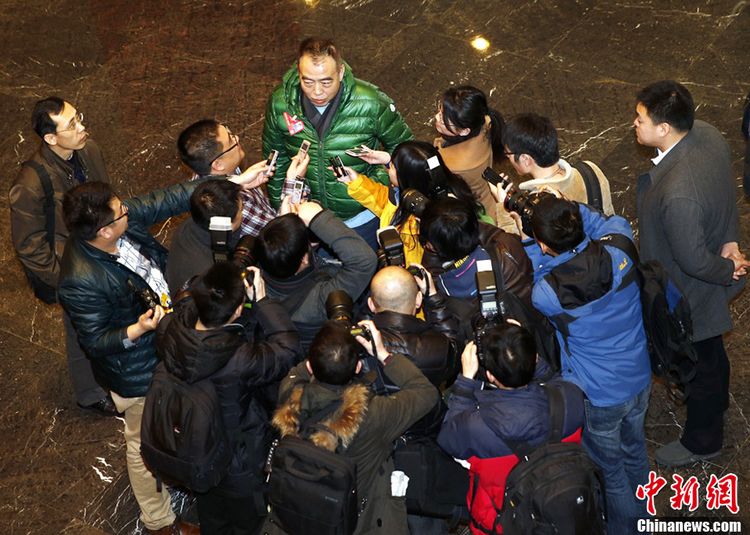 Фото: Звезды-члены сессии ВК НПКСК прибыли в Пекин