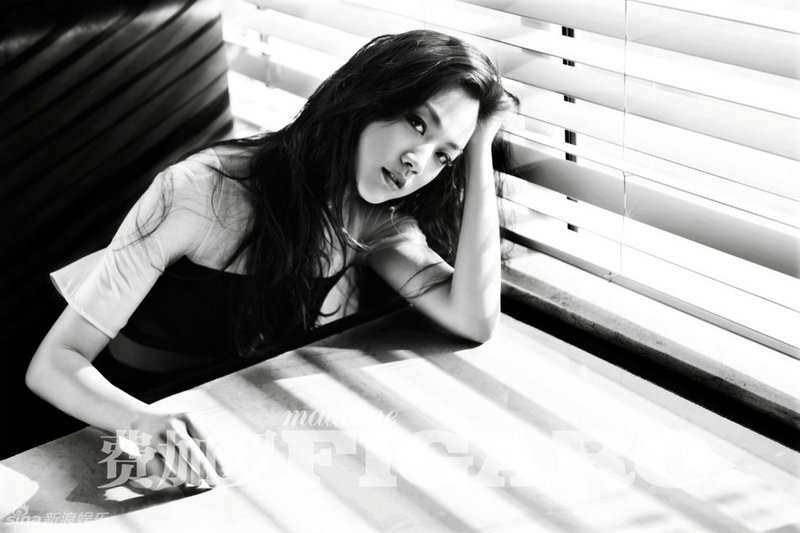 Известная китайская актриса Тан Вэй на обложке «FIGARO»2