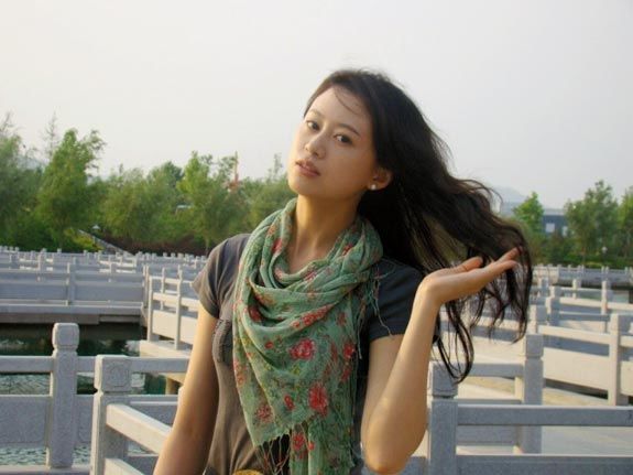Самая красивая студентка Пекинского университета - Дай Фэйфэй 