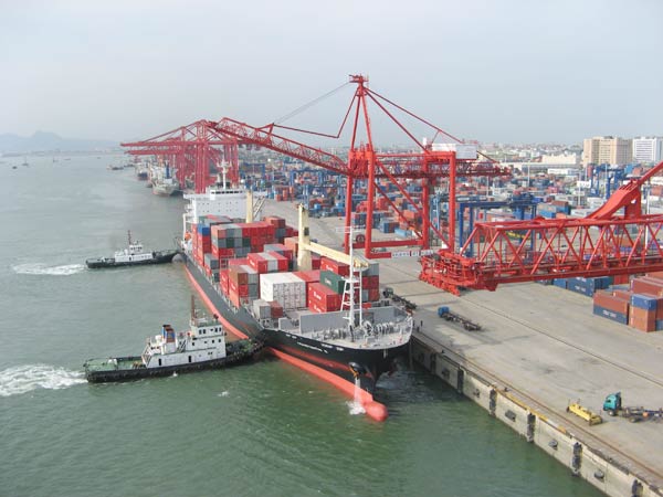 Китай определил цель на 2013 год по объему внешней торговли