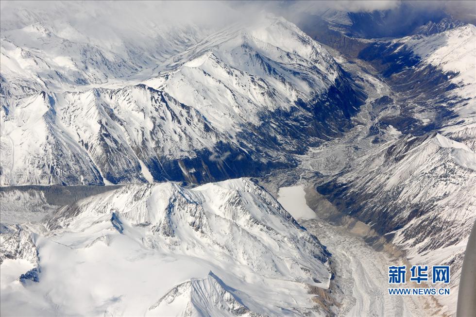 Красивое Цинхай-Тибетское нагорье с высоты птичьего полета5