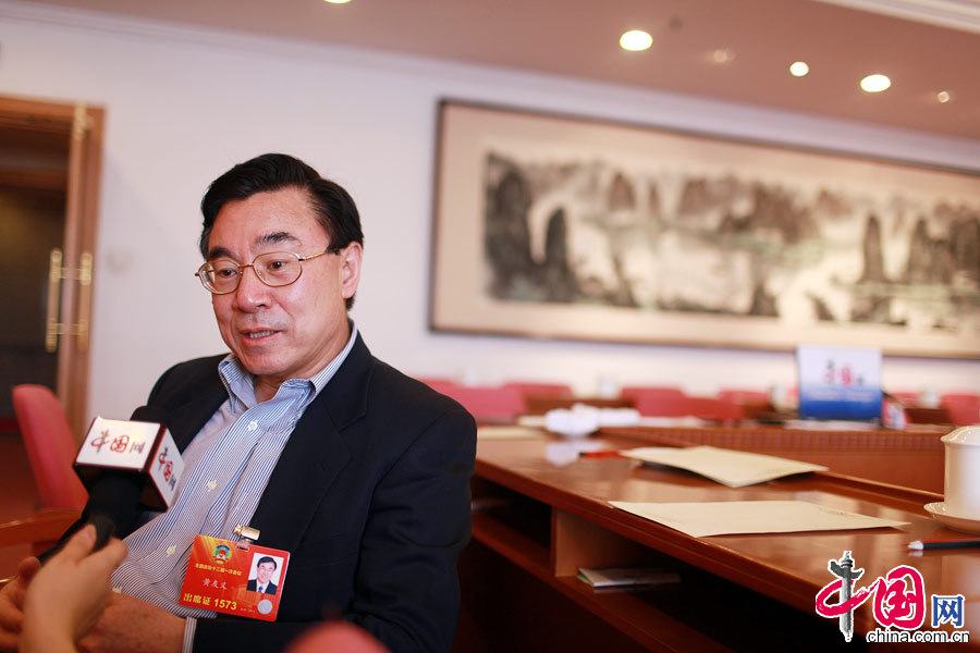 Член ВК НПКСК Хуан Юи о распространении китайской культуры за рубеж