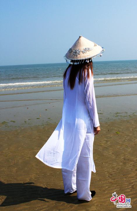 Самый крупный пляж в Китае - Байлантань