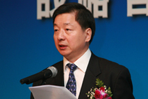 Начальник Китайского управления издательства литературы на иностранных языках Чжоу Минвэй