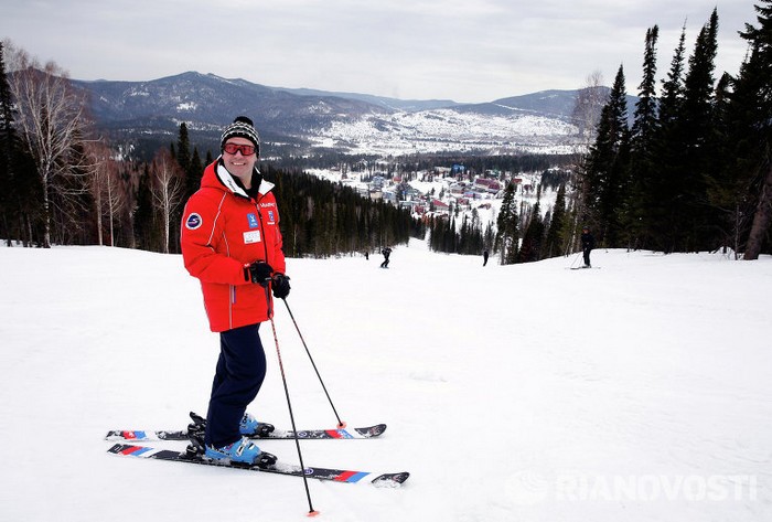 Д.Медведев посетил горнолыжный курорт Шерегеш 