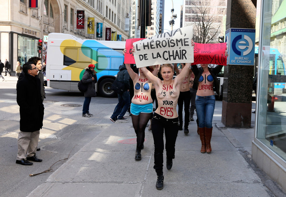 Акция Femen 