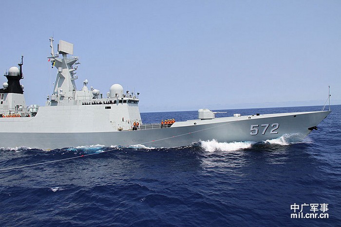 ВМС НОАК провел отработку наступательных и оборонительных маневров в ходе учений в западной части Тихого океана