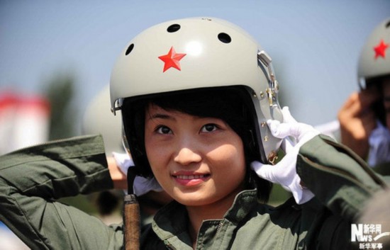 Фото: Красивые женщины-летчики разных стран мира