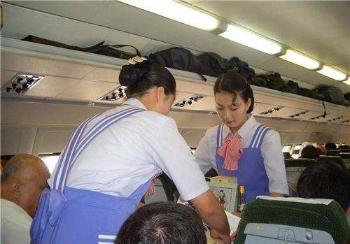 Простое очарование северокорейских стюардесс