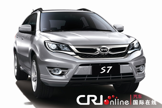 Фото: BYD SUV S7 дебютирует в Шанхайском автосалоне 2013