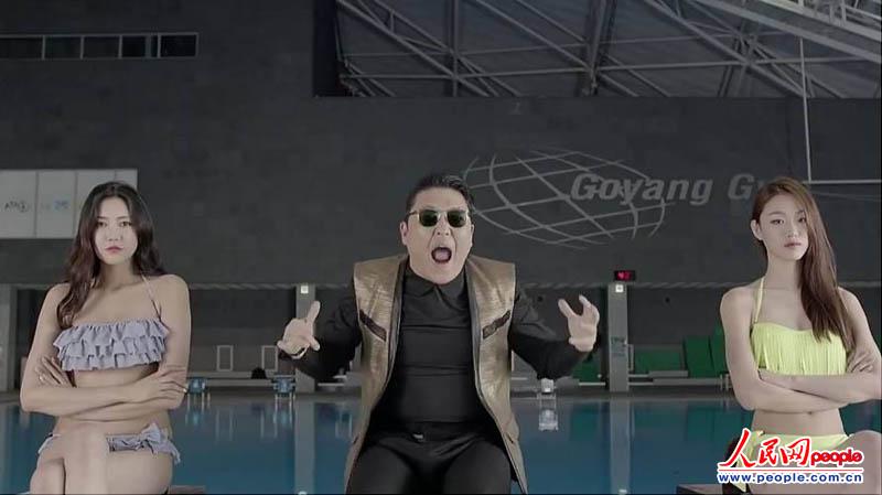Новый клип рэпера PSY собрал более 100 млн просмотров на YouTube