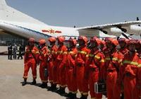 Спасателям с воздуха помогают вертолеты и самолеты-разведчики1