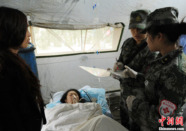 В уезде Лушань успешно прооперировали серьезно пострадавшую девочку В уезде Лушань успешно прооперировали серьезно пострадавшую девочку