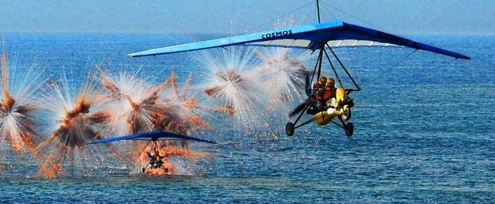 Парамоторы спецназа НОАК нашли активного применения в зоне бедствия в уезде Лушань